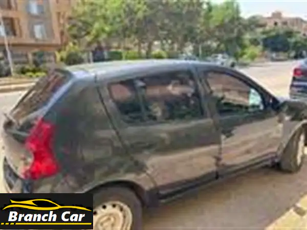 رينو سانديرو 2011 بحالة ممتازة - فرصة لا تُفوّت! (سعر...