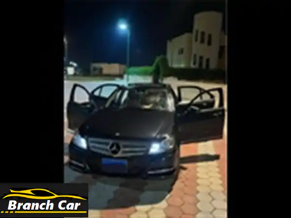 مرسيدس C180 Kompressor 2012 (أفانتجارد) - بحالة ممتازة! -  سعر مميز