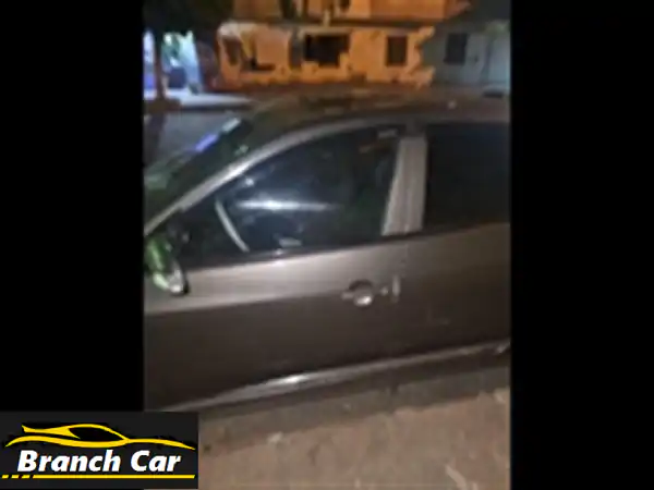 هيونداي إلنترا 2019 بحالة ممتازة! (فتحة سقف، رخصه سنة ونص)