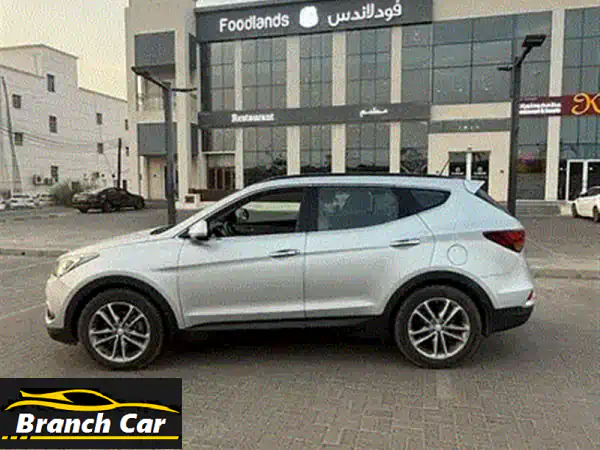 هيونداي سانتافي 2018 بحالة ممتازة - قيادة مريحة وعائلية!