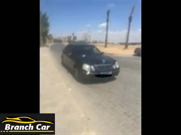 مرسيدس E200 Kompressor 2004 - كلاسيكية أنيقة بسعر لا يقاوم!