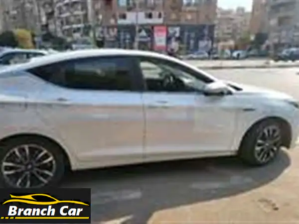 جاك J7 ديلوكس 2022 - فبريكة بالكامل! (2,000 كم) - فرصة مميزة!