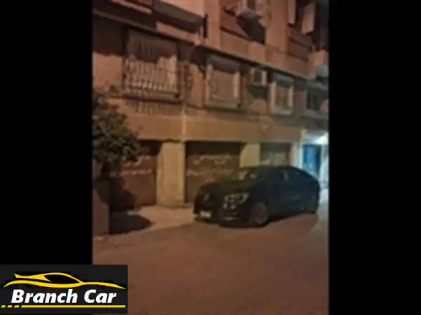 رينو ميجان 20[سنة الصنع] - فابريكة، بحالة ممتازة، سعر لا يُفوّت!