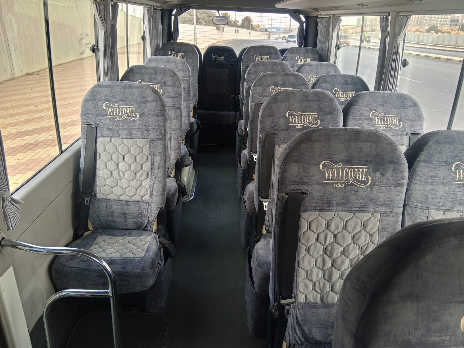 إيجار ميني باص تويوتا كوستر 21 راكب بأفضل سعر - مصر الجديده