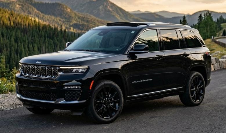 إيجار سياره جيب جراند شيروكي 2024 بسائق من شركة...