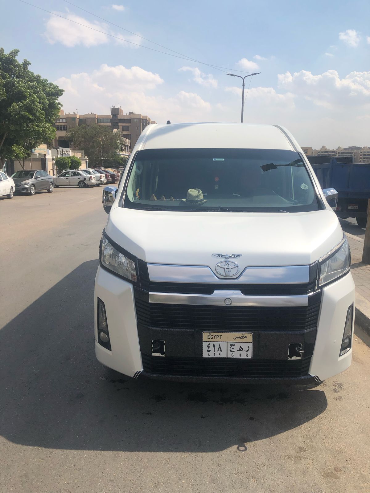 مطار القاهرة بدون توتر؟ | مشوار المطار بكرسي...