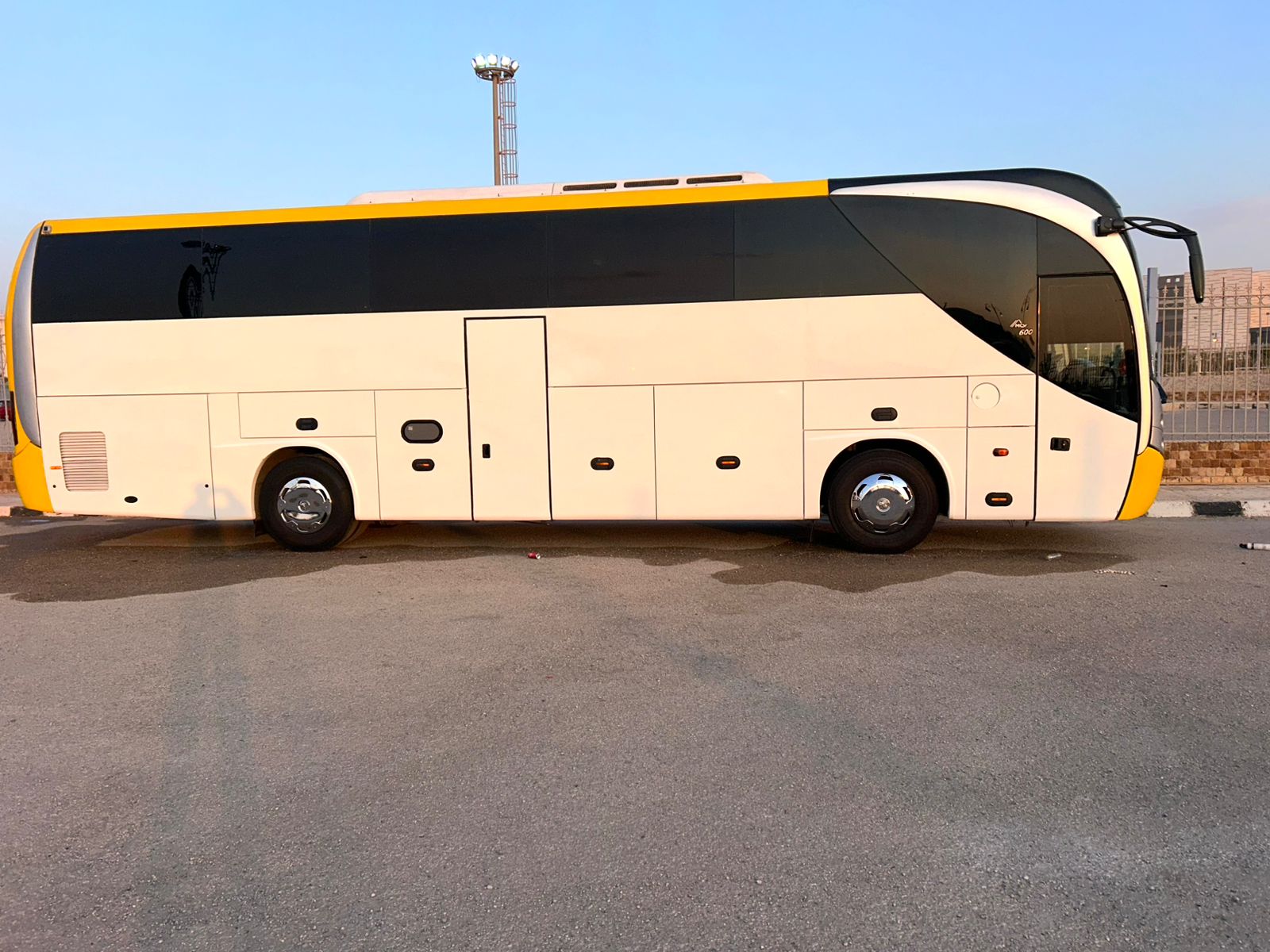 ايجار اتوبيس 50 راكب لرحلات الشركات والجامعات | Rent 50...