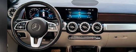 مرسيدس GLB250 2021