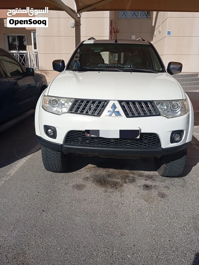 pajero sport