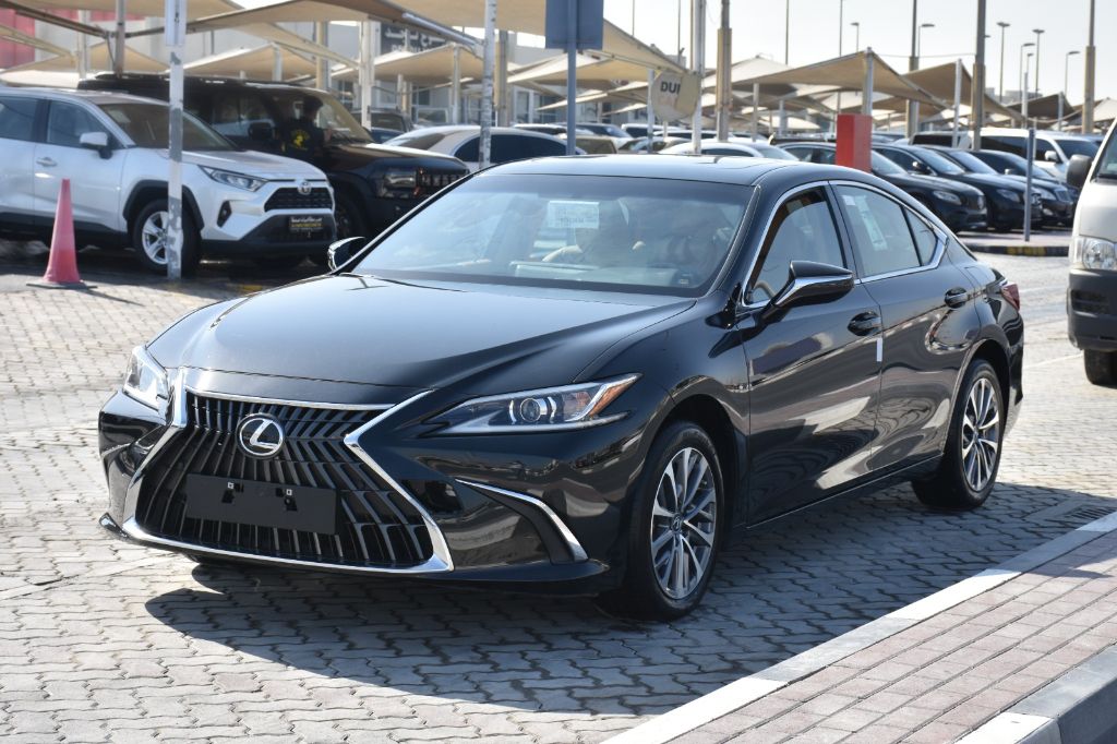 لكزس ES 250 V4 2.5L 2024 مواصفات كاملة، 0 كم