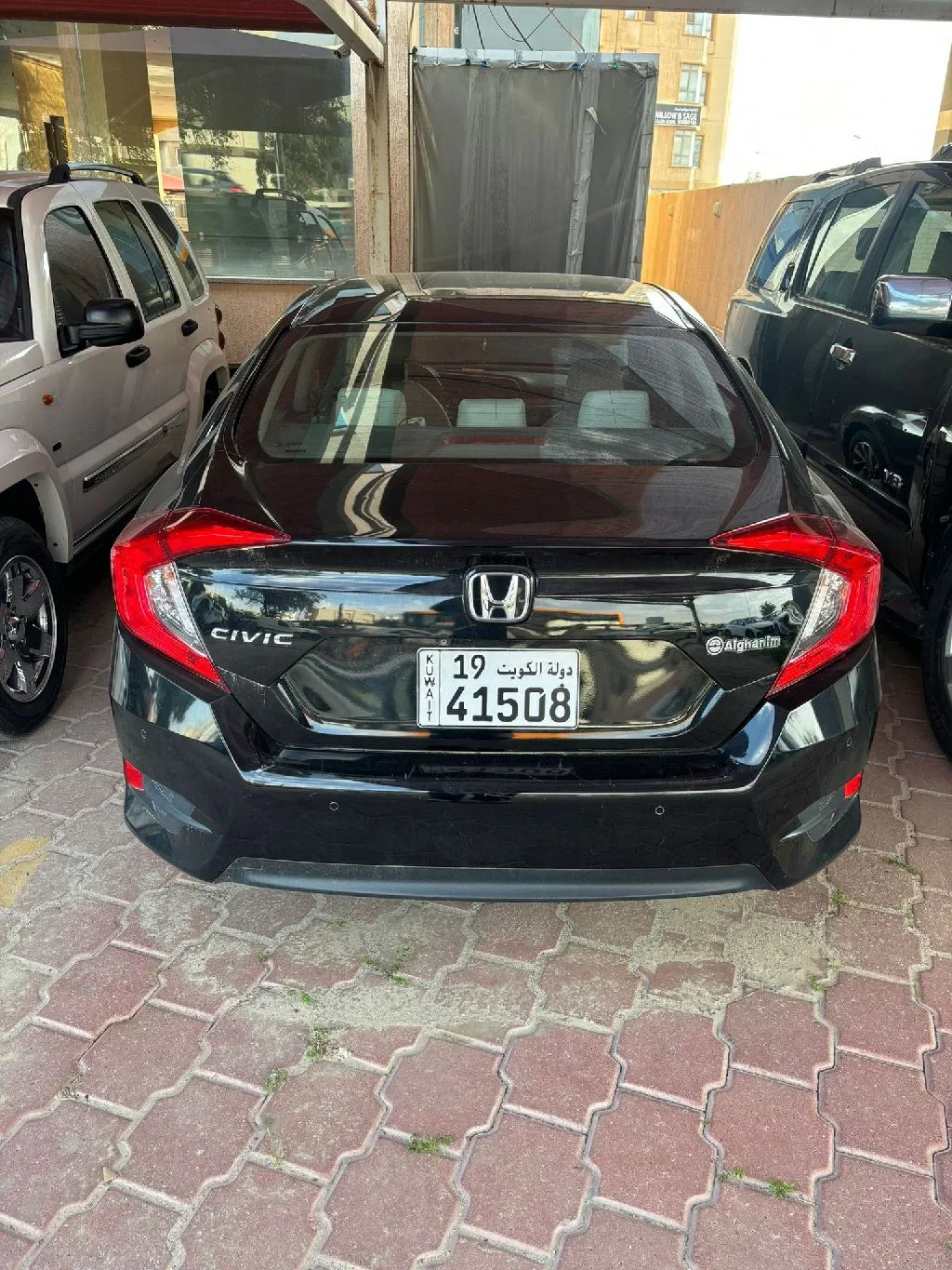 هوندا سيفك للبيع، مالك أول، نظيفة جداً