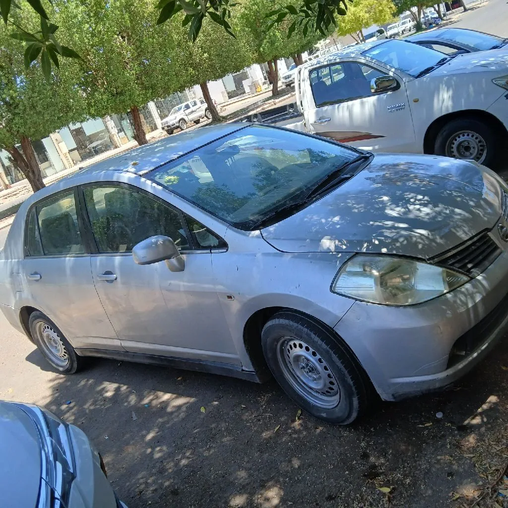 نيسان تيدا 2009 للبيع