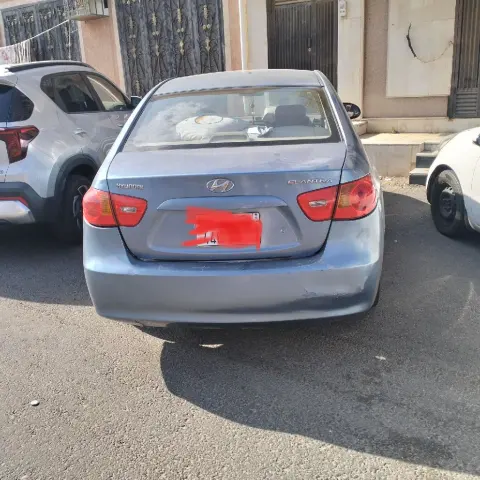 هيونداي إلنترا 2007 أوتوماتيك نظيفة من الداخل