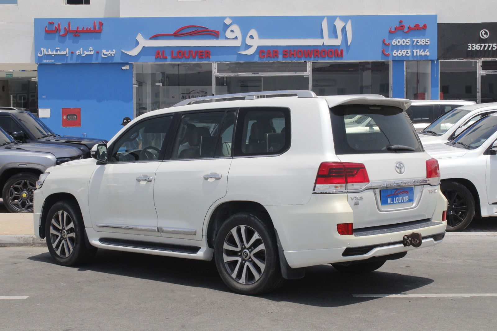 معرض اللوفر للسيارات | نشتري سيارتك في قطر
عندك سيارة للبيع؟ نحن نشتريها.
نشتري جميع أنواع السيارات في قطر: جديدة،