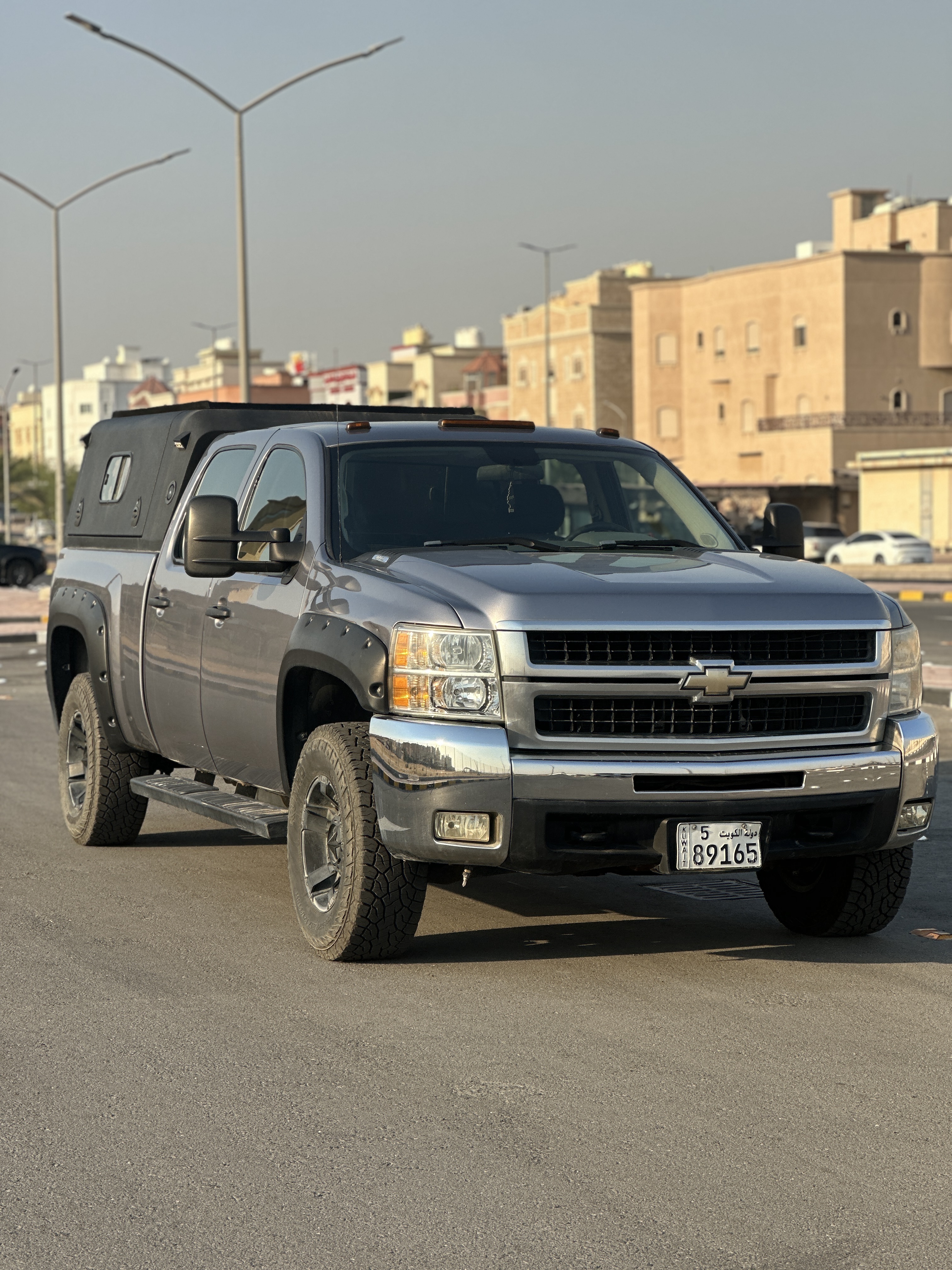 للبيع سلفرادو HD2500 موديل 2009