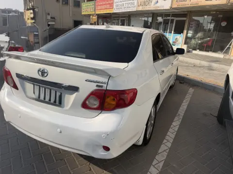 تويوتا كورولا 2008 للبيع في عجمان