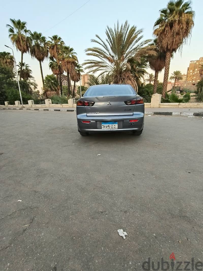 ميتسوبيشي لانسر شارك 2016 Mitsubishi lancer shark