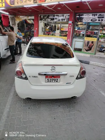 نيسان ألتيما 2011 نظيفة، هيكل وماكينة ممتازة