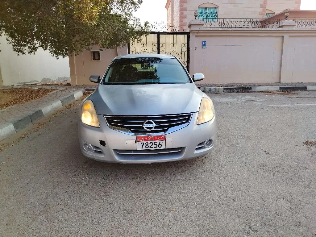 نيسان التيما 2010 خليجي للبيع في أبوظبي