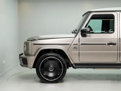 Mercedes Benz 2025