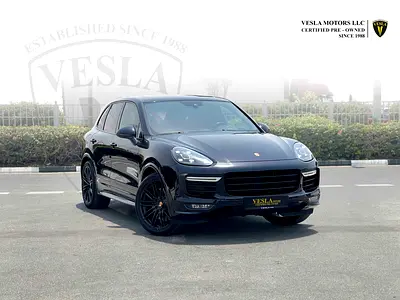 PorscheCayenneGTSPORSCHE CAYENNE GTS / GCC + 440 HP + SPORT CHRONO + PANORAMIC SUNROOF + BOSE SOUND SYSTEM2016130,459 kmLeft HandGCC...