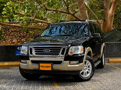 FordExplorerPlatinumGCC | Full Option | First Owner | Original Paint | Low KM2010164,000...