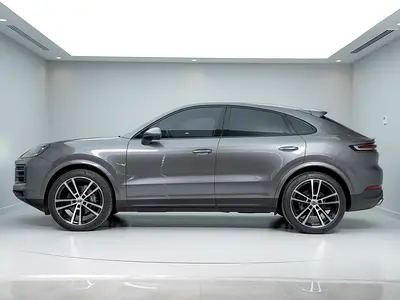 PorscheCayenneCoupe2024