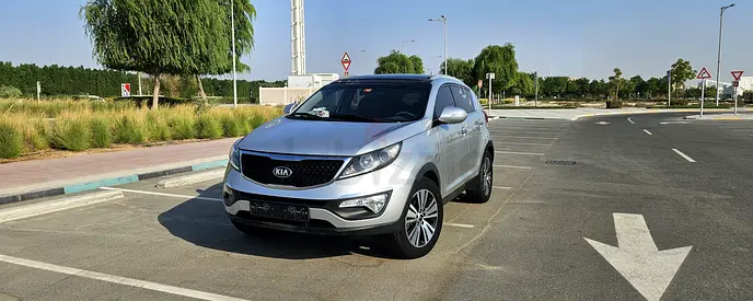 KiaSportageEXFull Option-No.1-Non Accidental-Genuine Condition-Kia Sportage-2015 GCC Specs-Family Used 4 Cylinder2015165,000 kmLeft...