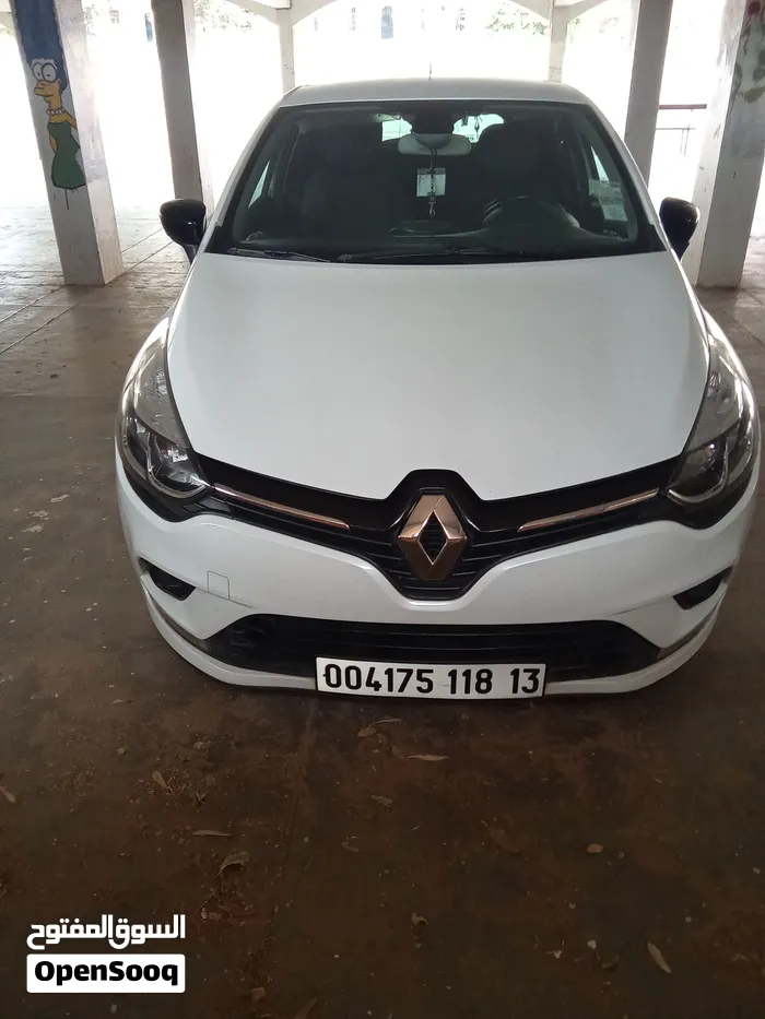 Clio 4 2018 essance