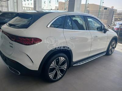 مرسيدس مرسيدس-بنز EQE 500 2024