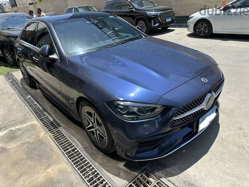 For sale Mercedes C180 AMG 2023 للبيع من المالك مباشره مرسيدس وكيل