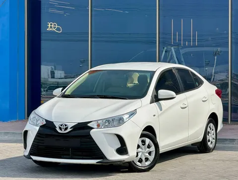 Used Toyota Yaris 1.5L SE 2021