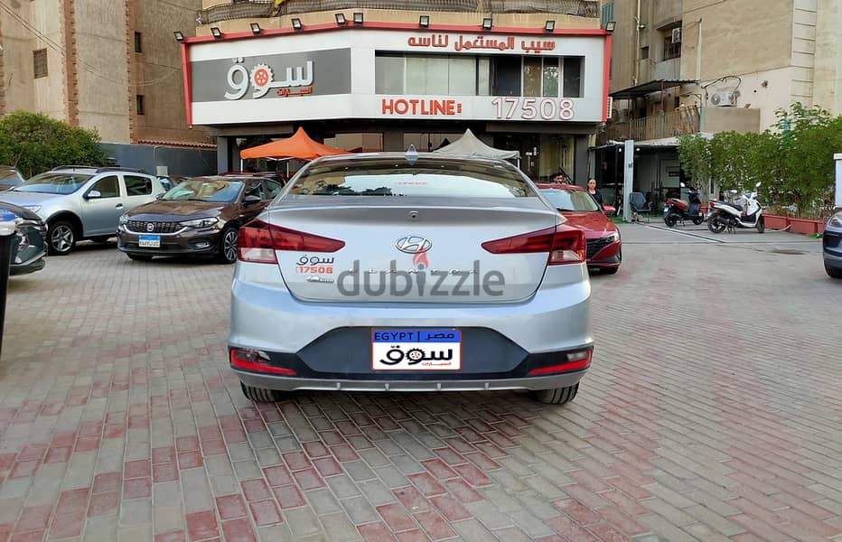 هيونداي الينترا موديل 2020
