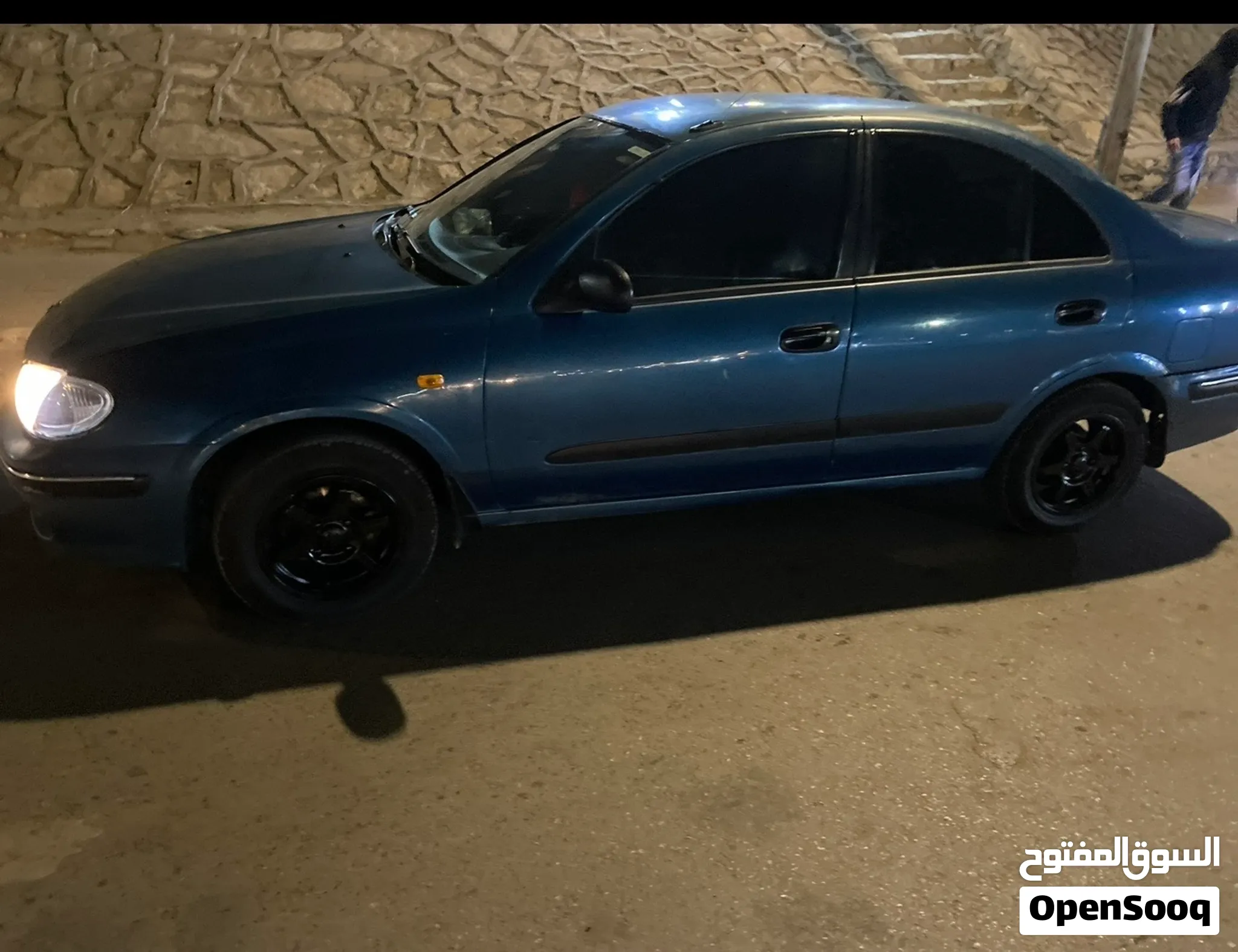 Nissan sunny n16 خليجي 2001