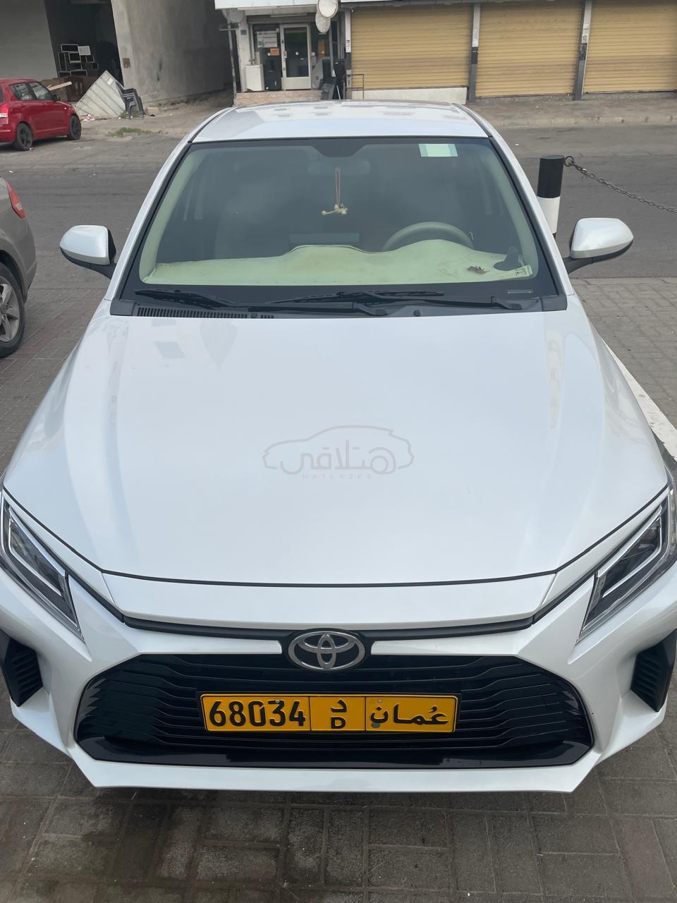 تويوتا ياريس 2024 للبيع السيب