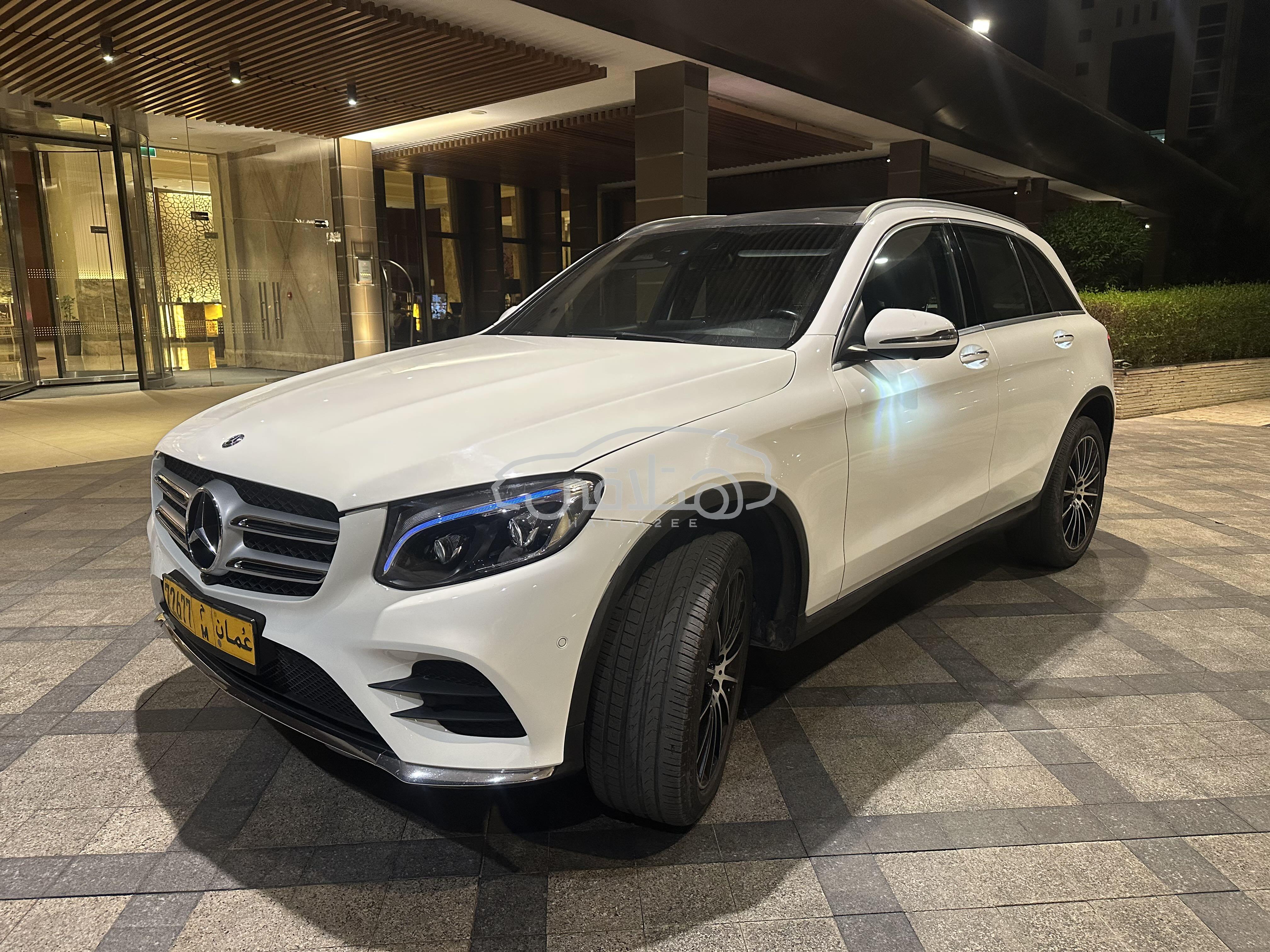 مرسيدس GLC 250 2017 للبيع السيب