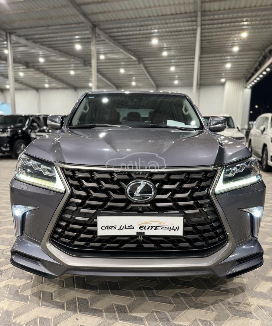 لكزس LX 570 2016 للبيع الرياض