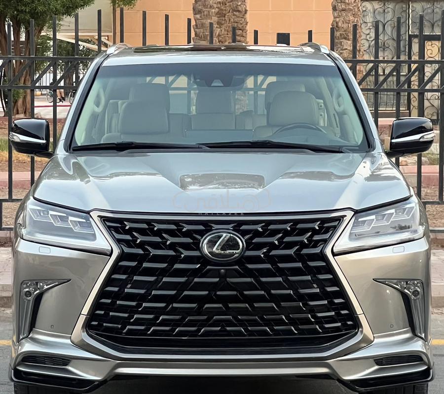 لكزس LX 570 2019 للبيع الرياض