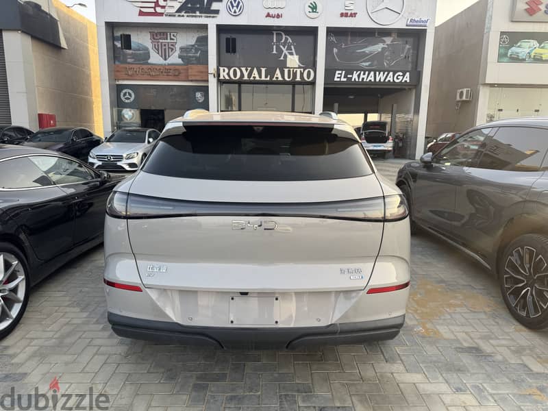 بى واى دى سيليون 6 2026