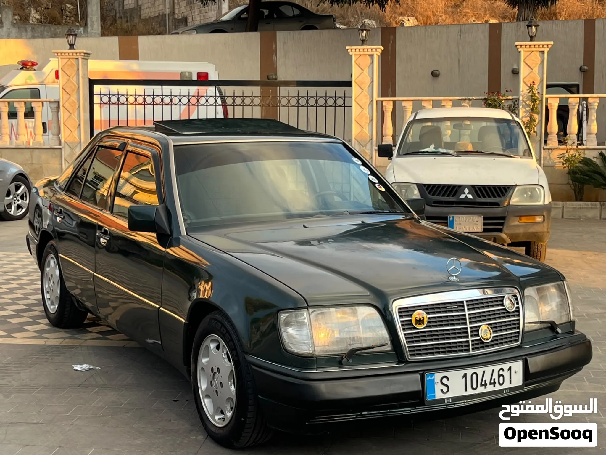 Mercedes benz E300 Model 1992 europe for mercedesSuper clean