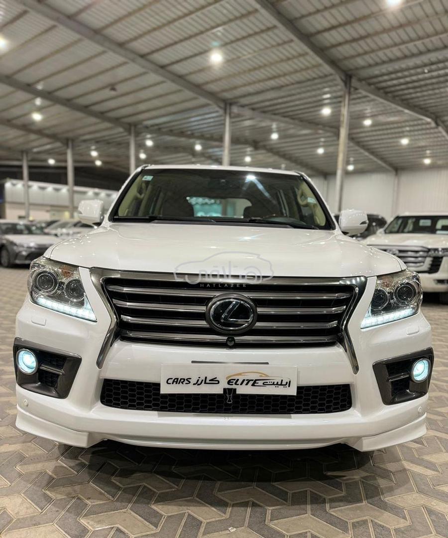 لكزس LX 570 2015 للبيع الرياض