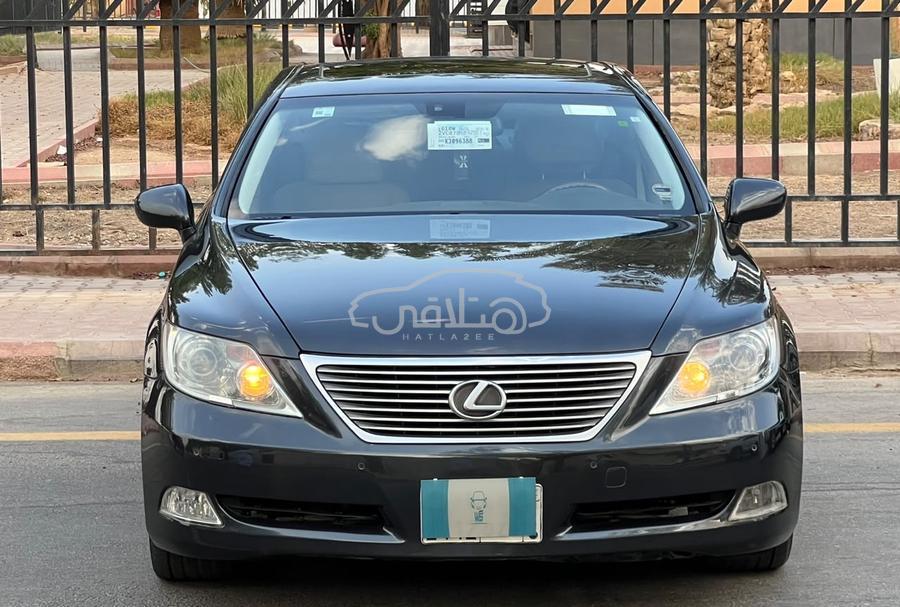 لكزس أخرى 2008 للبيع الرياض
