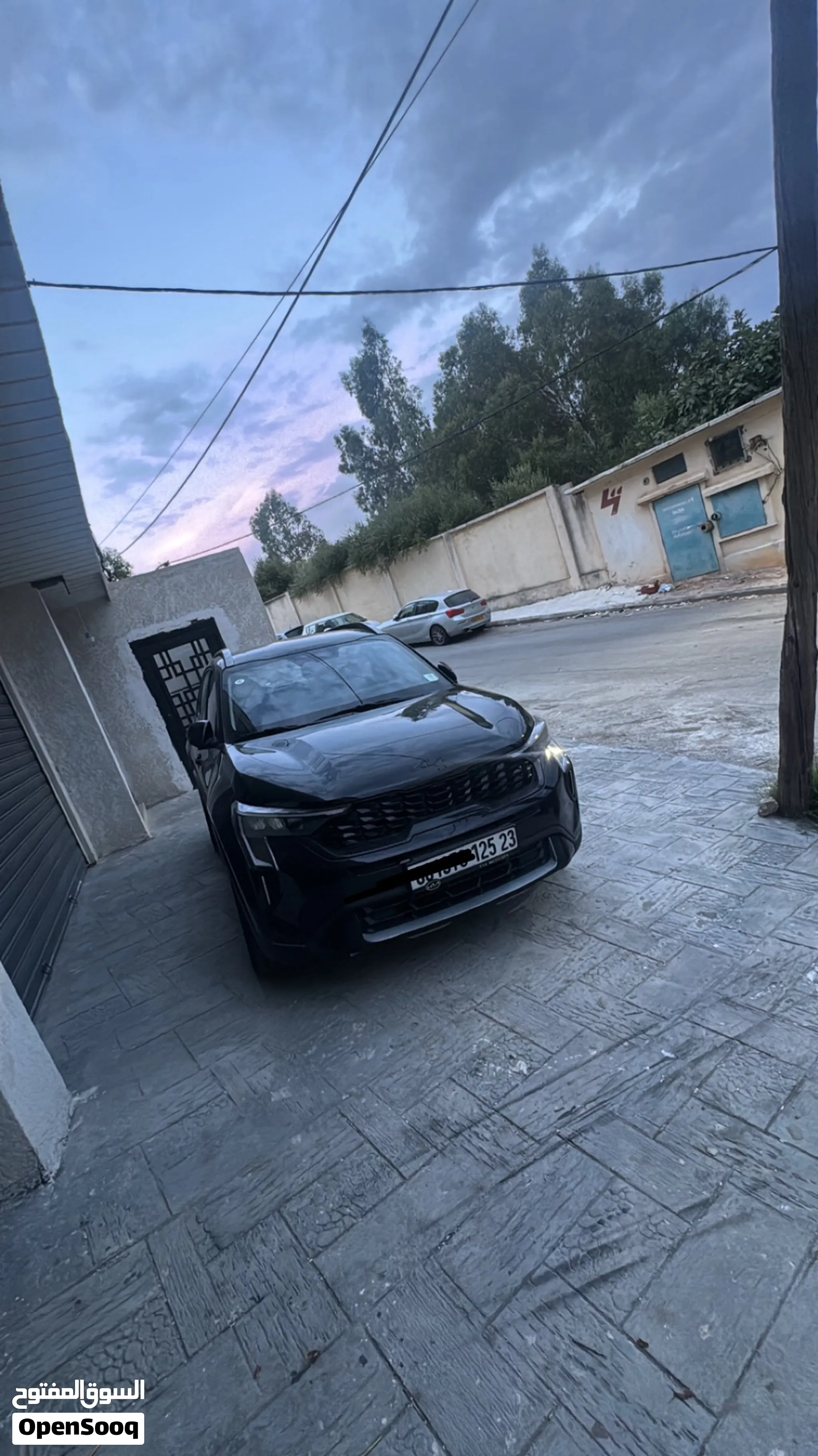 سيارة رائعة