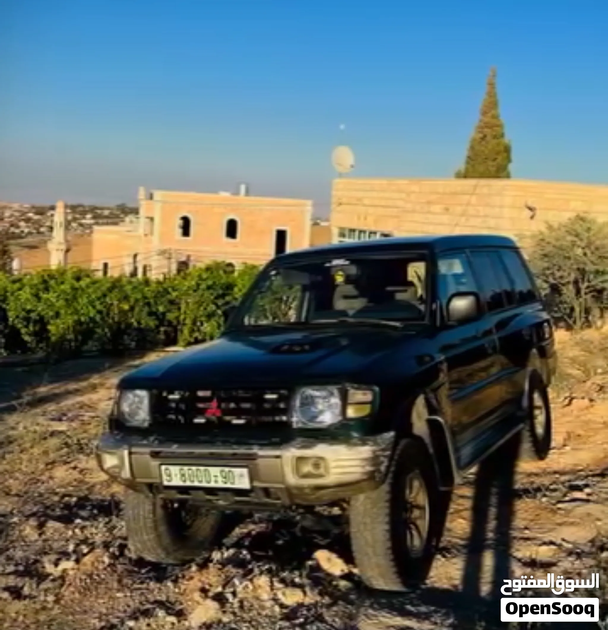 ميتسوبيشي باجيرو