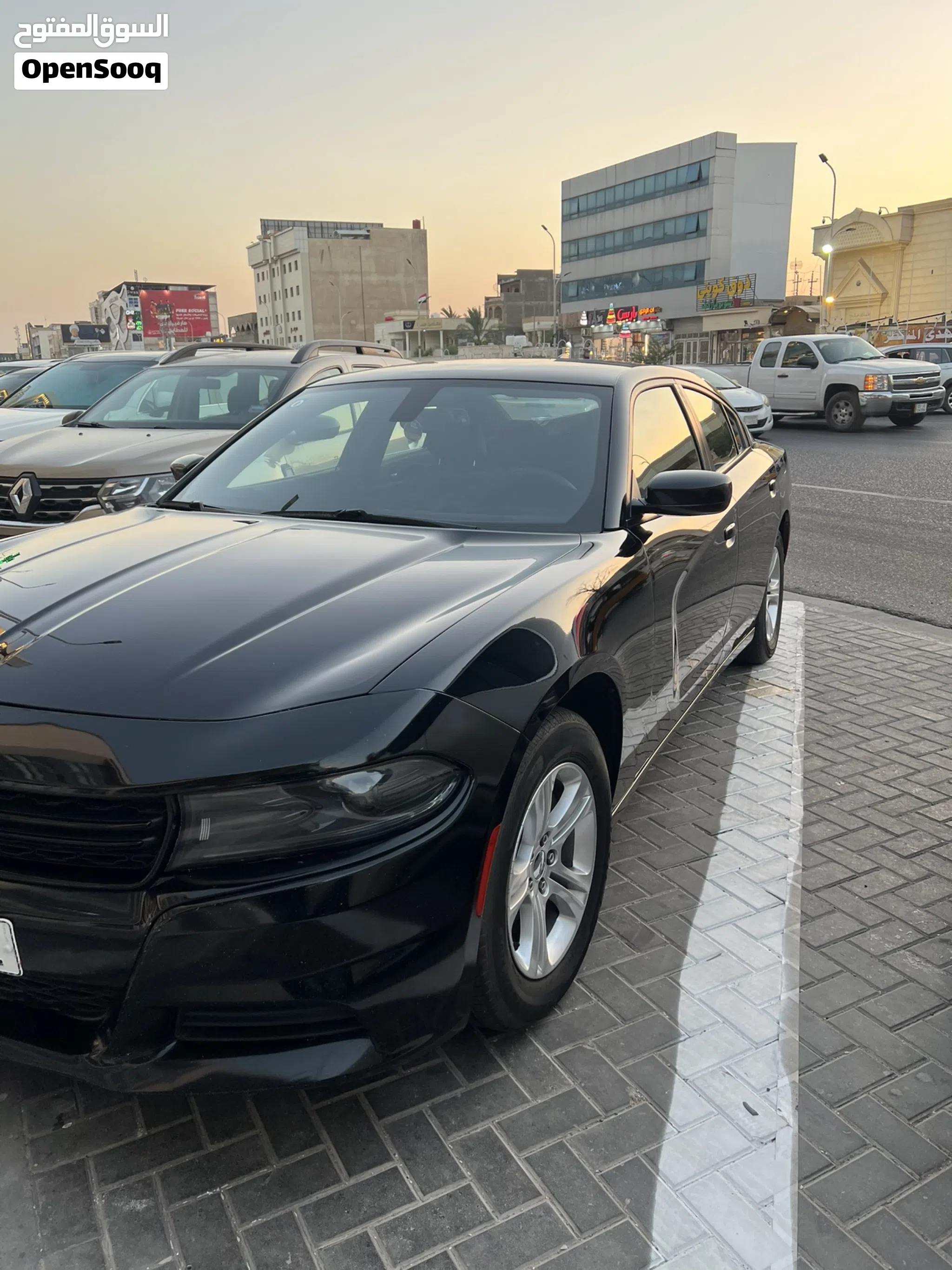 دودج جارجر sxt 2023