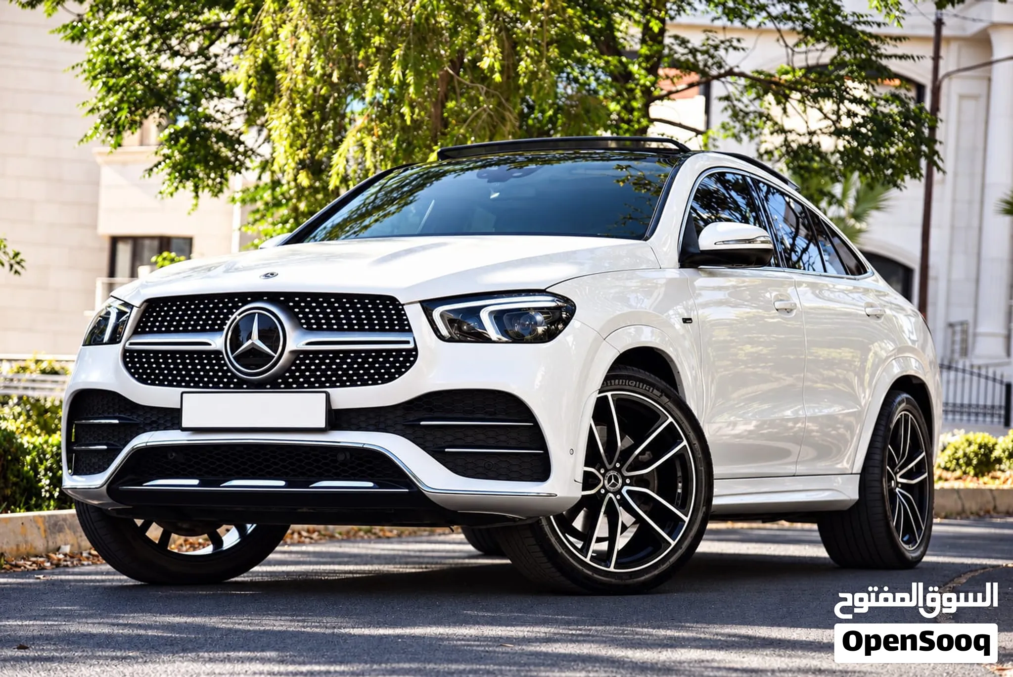 قابل للبدل تبدأ بدفعه 13000 مرسيدس GLE350 كوب (Plug-in Hybrid) موديل 2021 - وارد ألمانيا فحص كامل