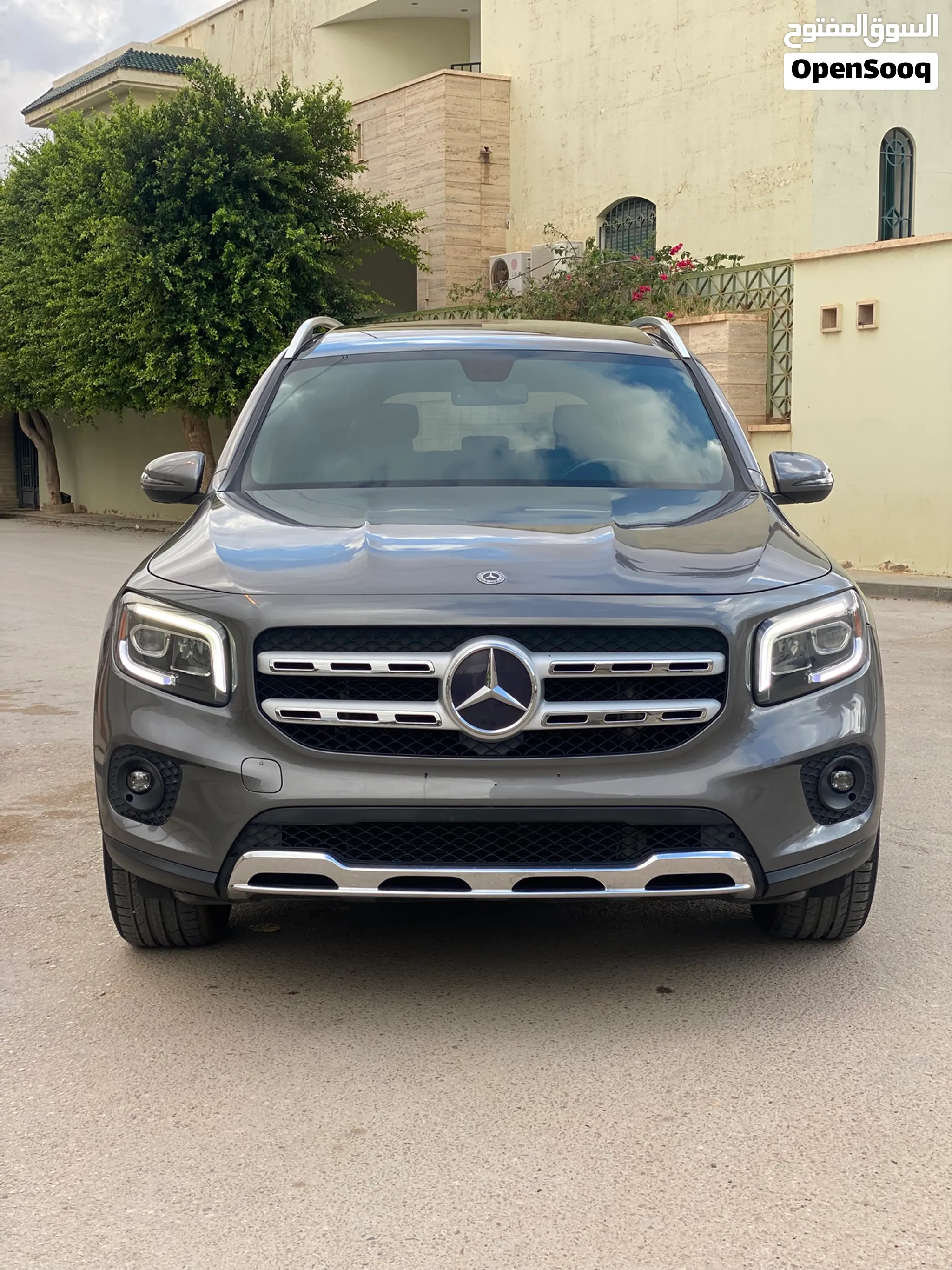 Mercedes-BenzGLB 250 مرسيدس بنز GLB 250 موديل2020 Havana Brown استيراد أمريكيا خالية من الحوادث