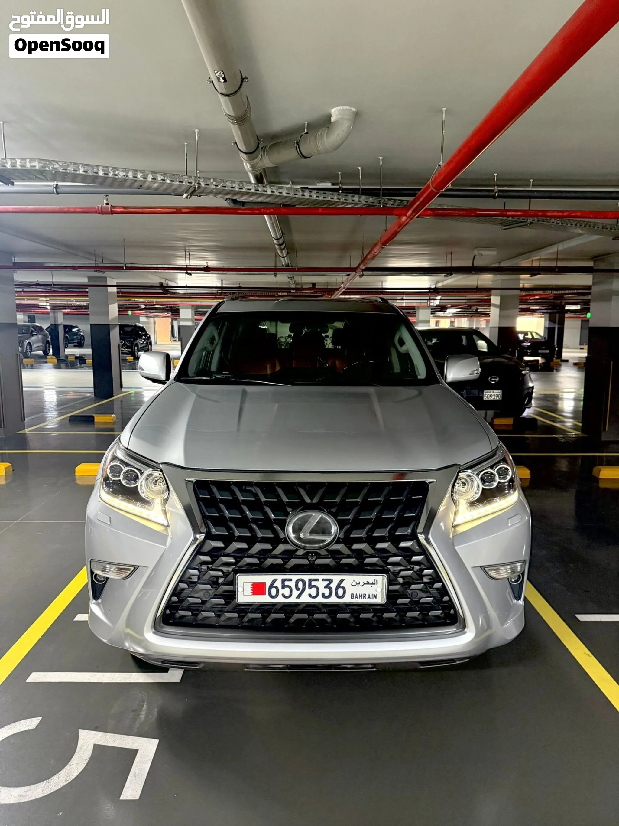 Lexus GX460 Luxury ( Bahrain agency )