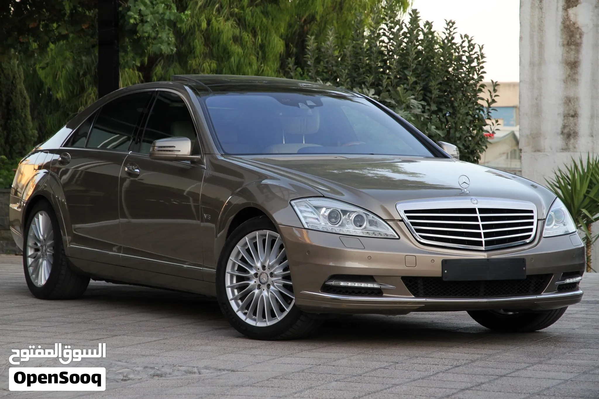 مرسيدس بنز S400 وارد شركة غرغور قاطعة مسافة 49 الف كيلو فقط فحص كامل