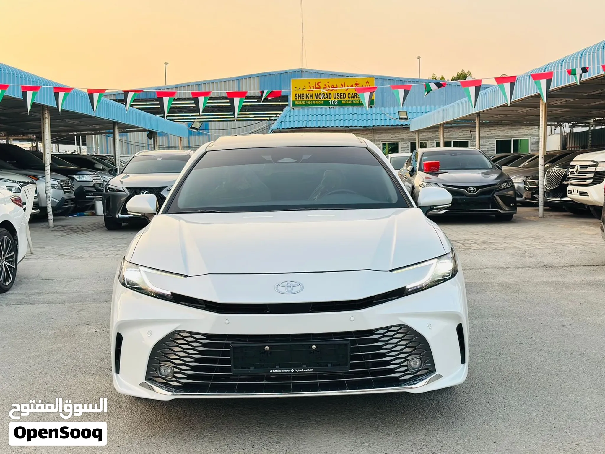 Toyota Camry GLE full option V4 model 2025